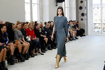 Look 1